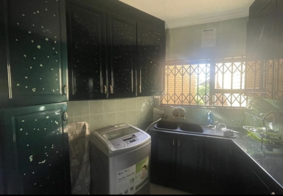 4 Bedroom Property for Sale in Ficksburg Free State